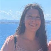 Docente di scuola primaria disponibile per lezioni e supporto compiti